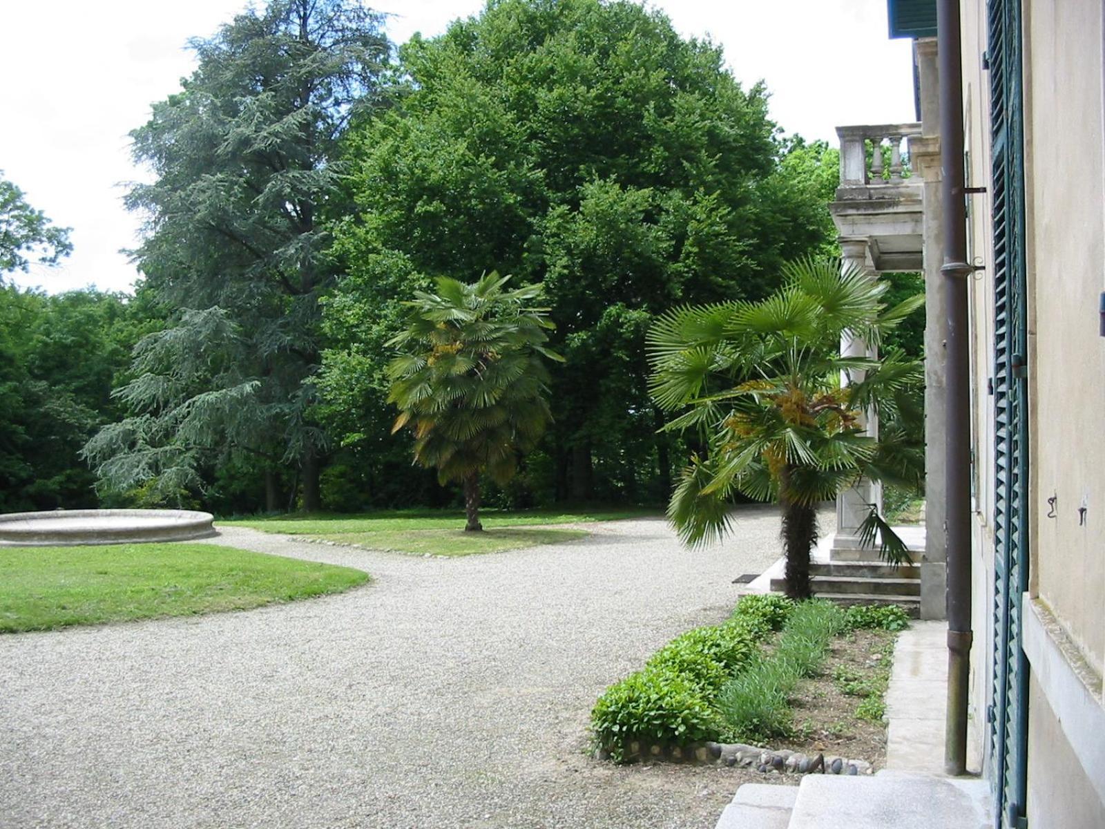 Gropella * Valenza